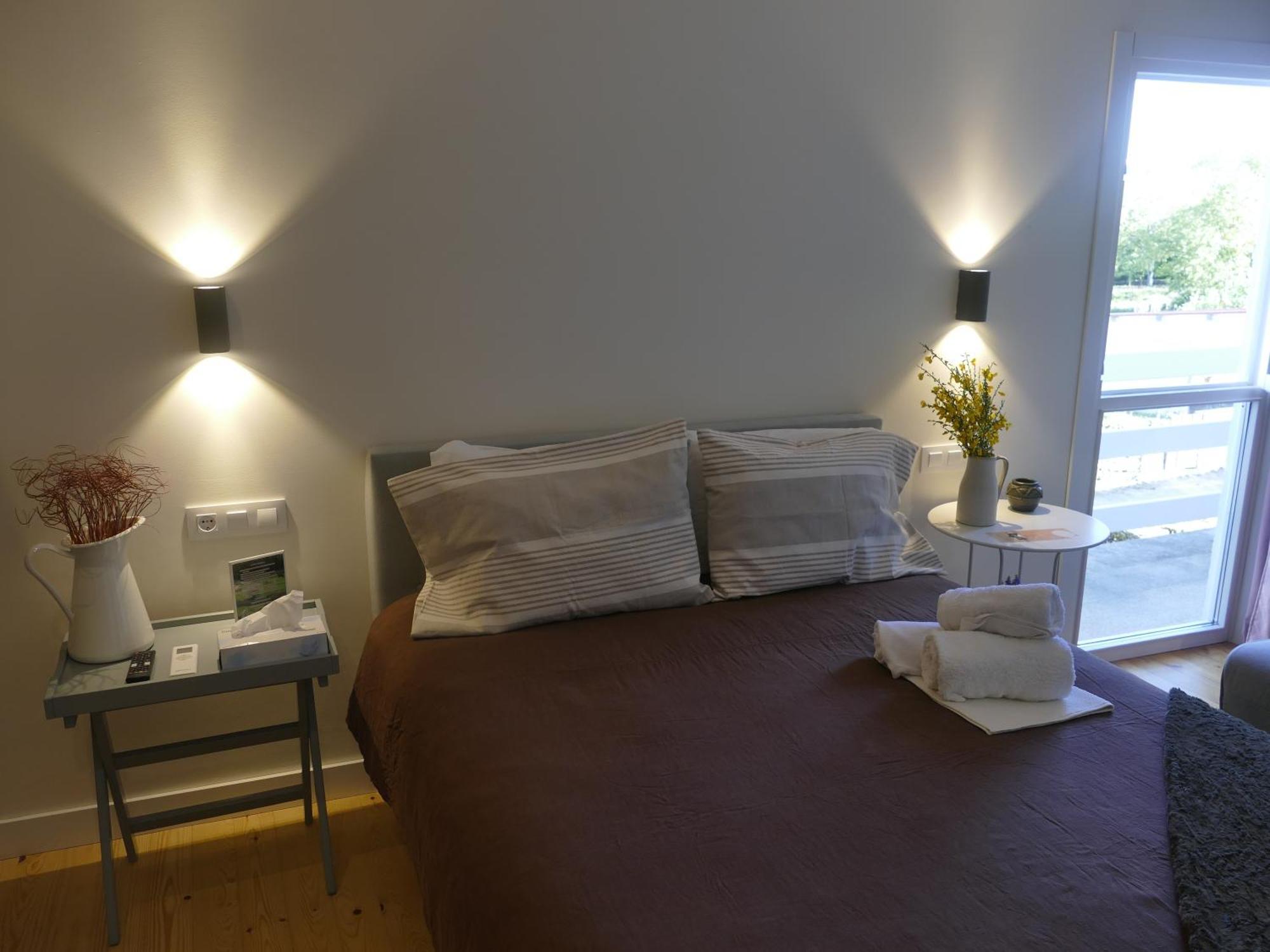 La Teijeira Pension O Corazon Da Ribeira Sacra מראה חיצוני תמונה
