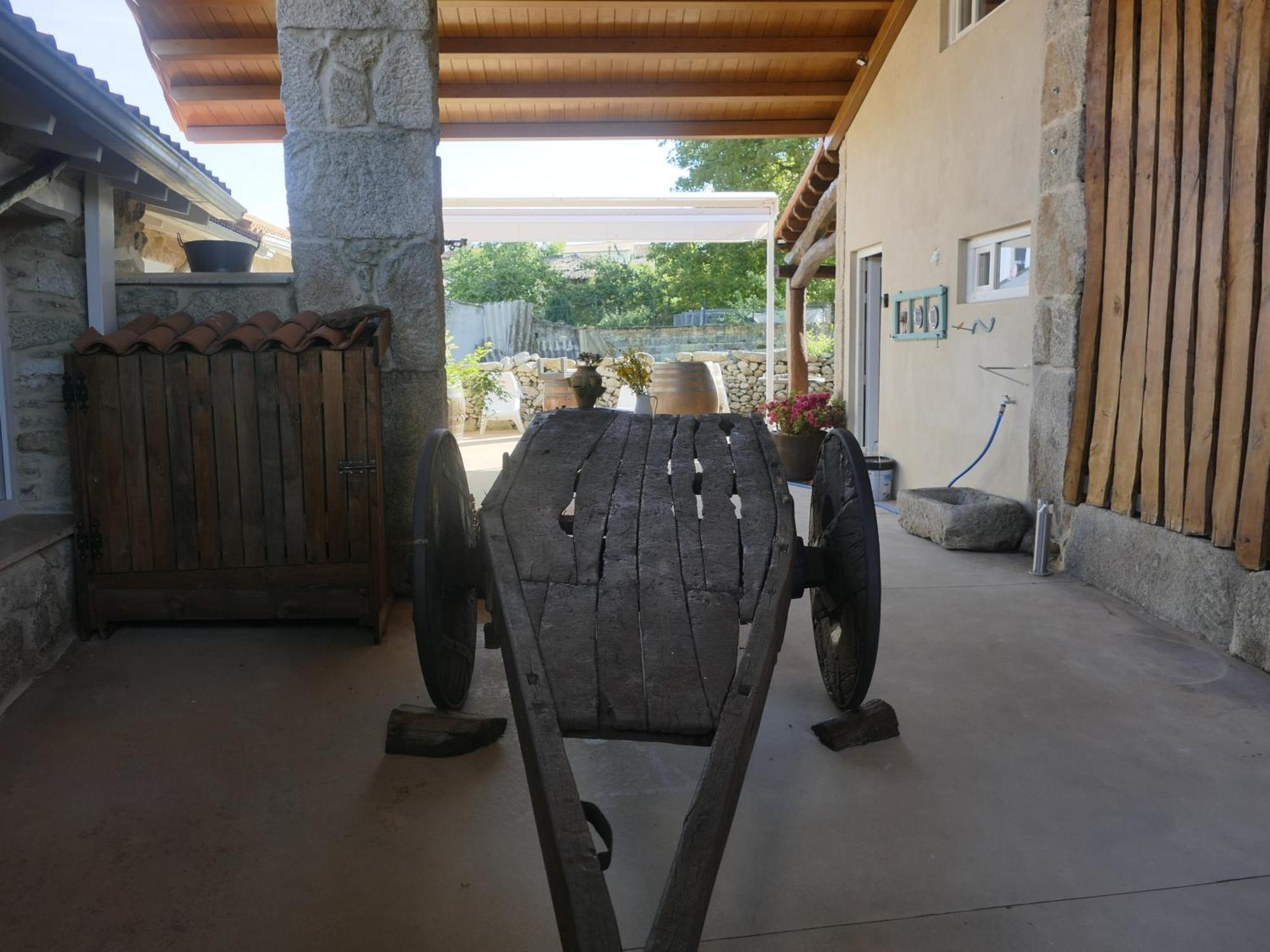 La Teijeira Pension O Corazon Da Ribeira Sacra מראה חיצוני תמונה